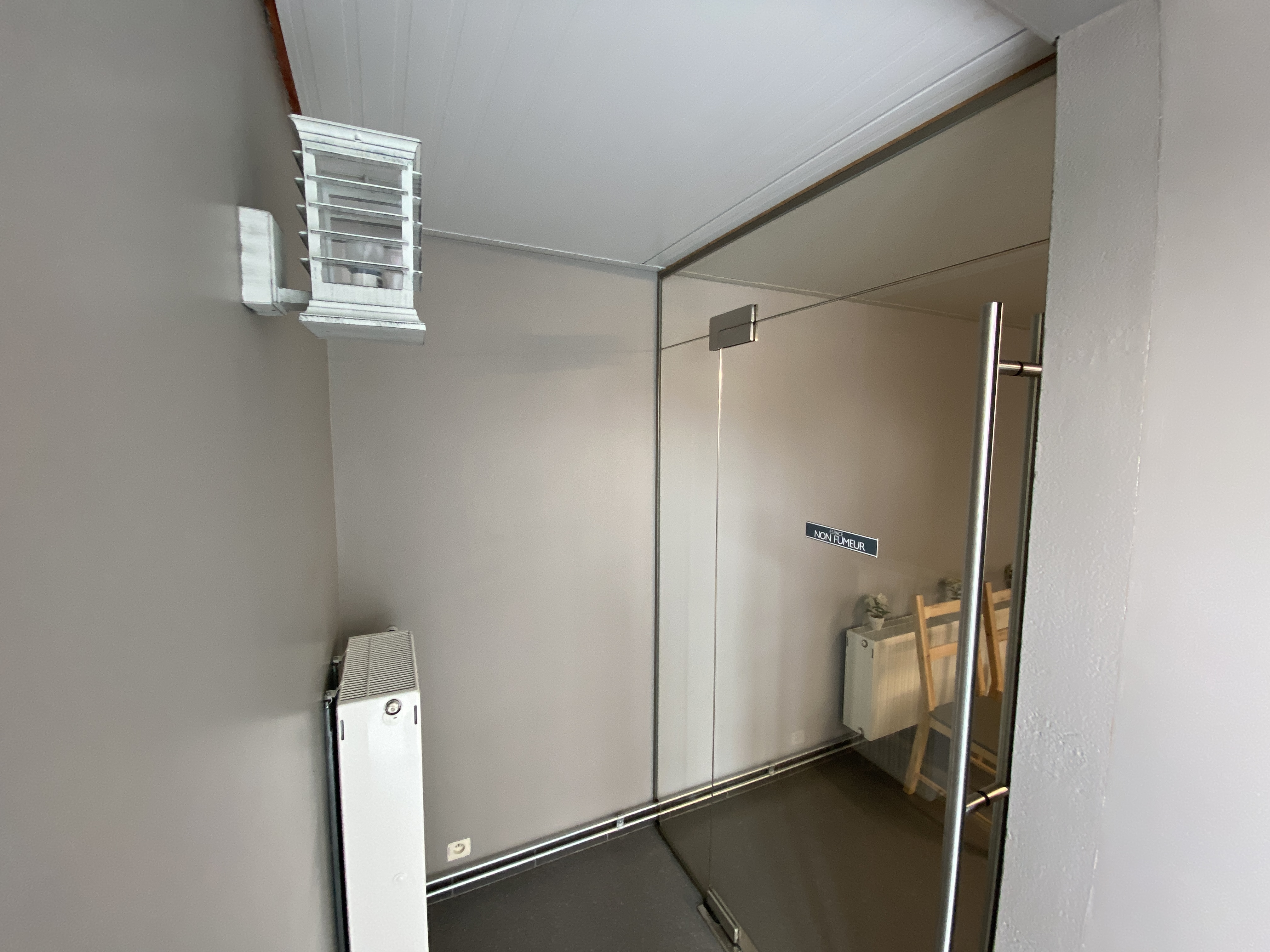 Photo intérieur de la friterie Ibis